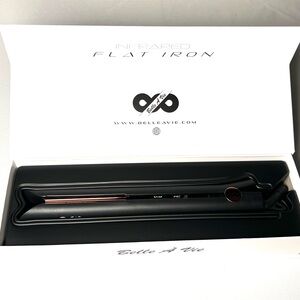 Belle A Vie Infrared Titanium Flat Iron|Professional Grade | Salon Results